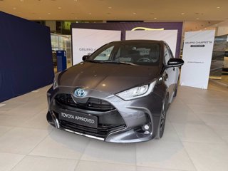 TOYOTA Yaris 1.5h lounge